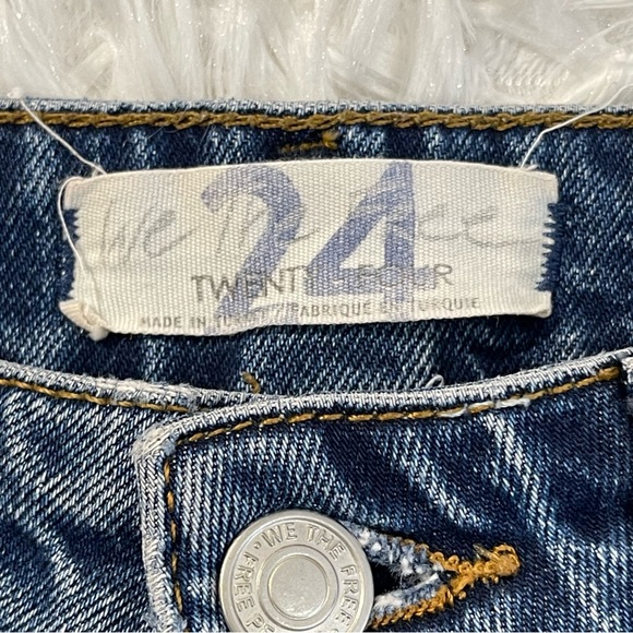 We The Free Jeans Womens Size 24 Split Raw Hem Button Fly Pockets Medium Wash - Picture 3 of 10